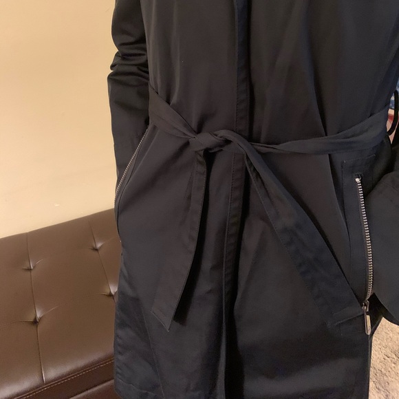 MICHAEL KORS Hooded Raincoat - Picture 4 of 8